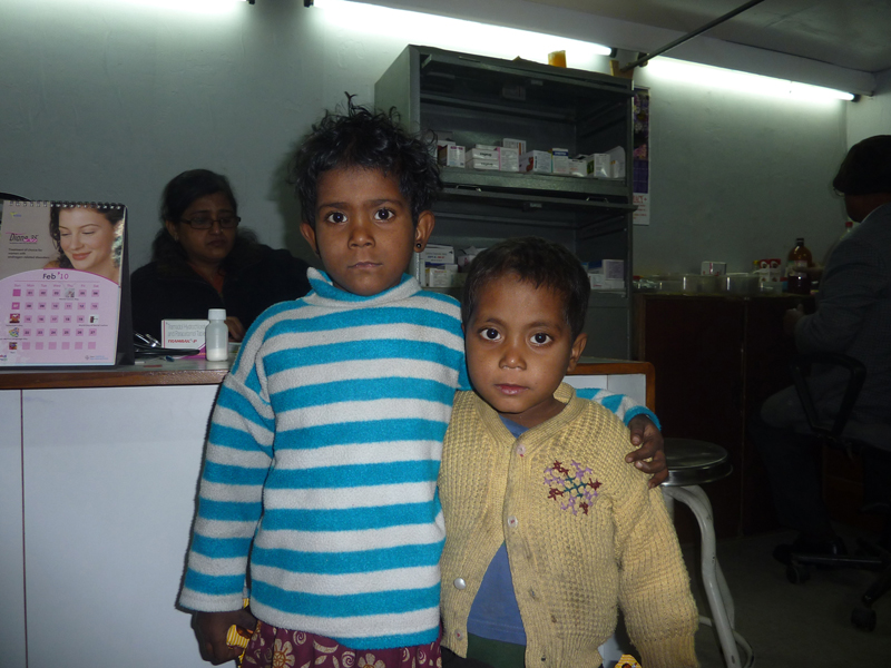 Children in the India Foundation Free Clinic